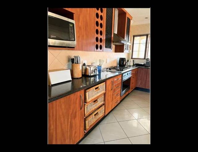 4 BEDROOM HOUSE FOR SALE IN BOSKRUIN